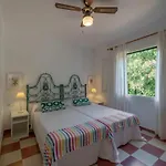 Moderne- Frische Familienvilla Allondra By Interhome Tatil Evi