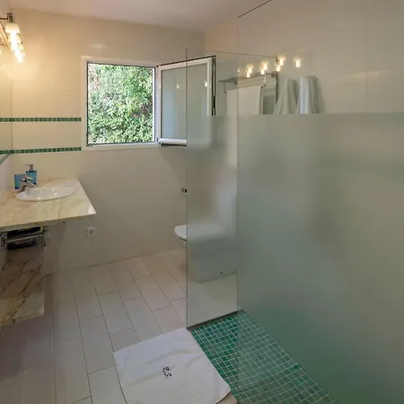 Ferienhaus Moderne- Frische Familienvilla Allondra By Interhome